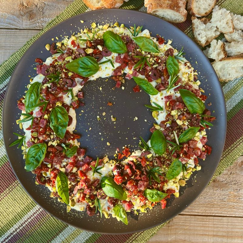 Christmas Stracciatella Antipasto Wreath